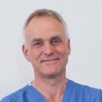 Aurora Clinics: Photo showing Adrian Richards, Plastic Surgeon